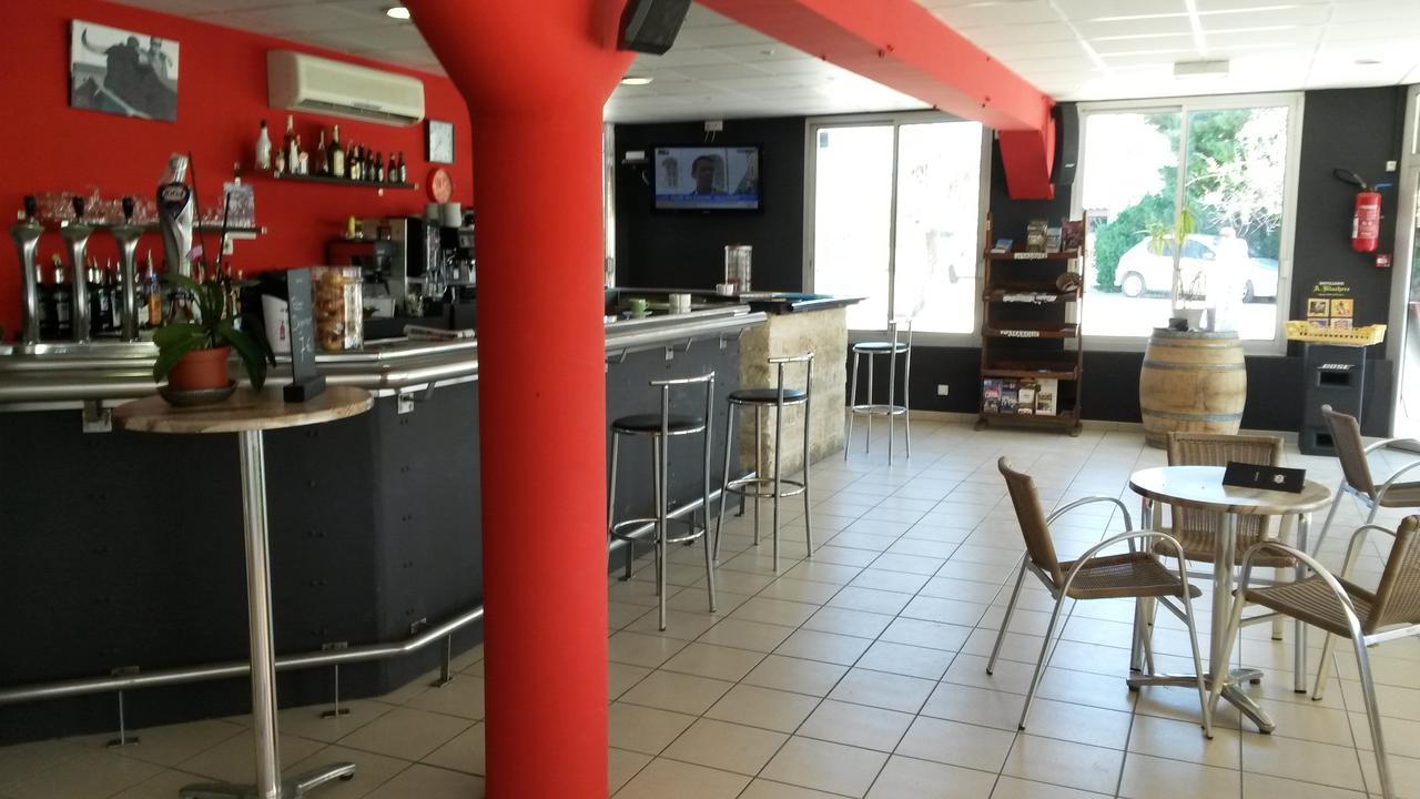 Hotel Restaurant La Ceinture Vauvert Dış mekan fotoğraf